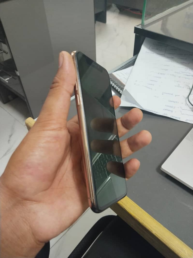Apple iPhone X 8