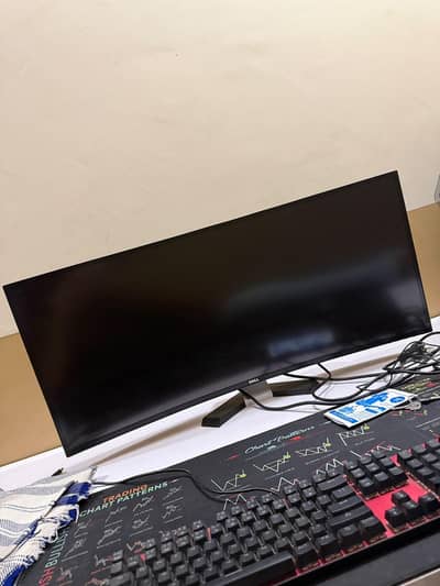 Dell 34" Curved UltraWide LED Monitor – Excellent Condition 4K