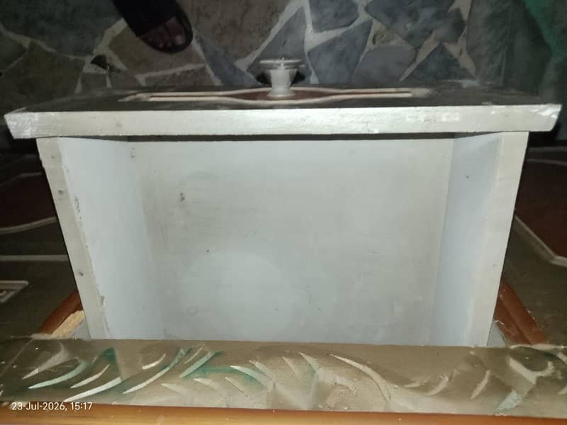 showcase for kitchen 4