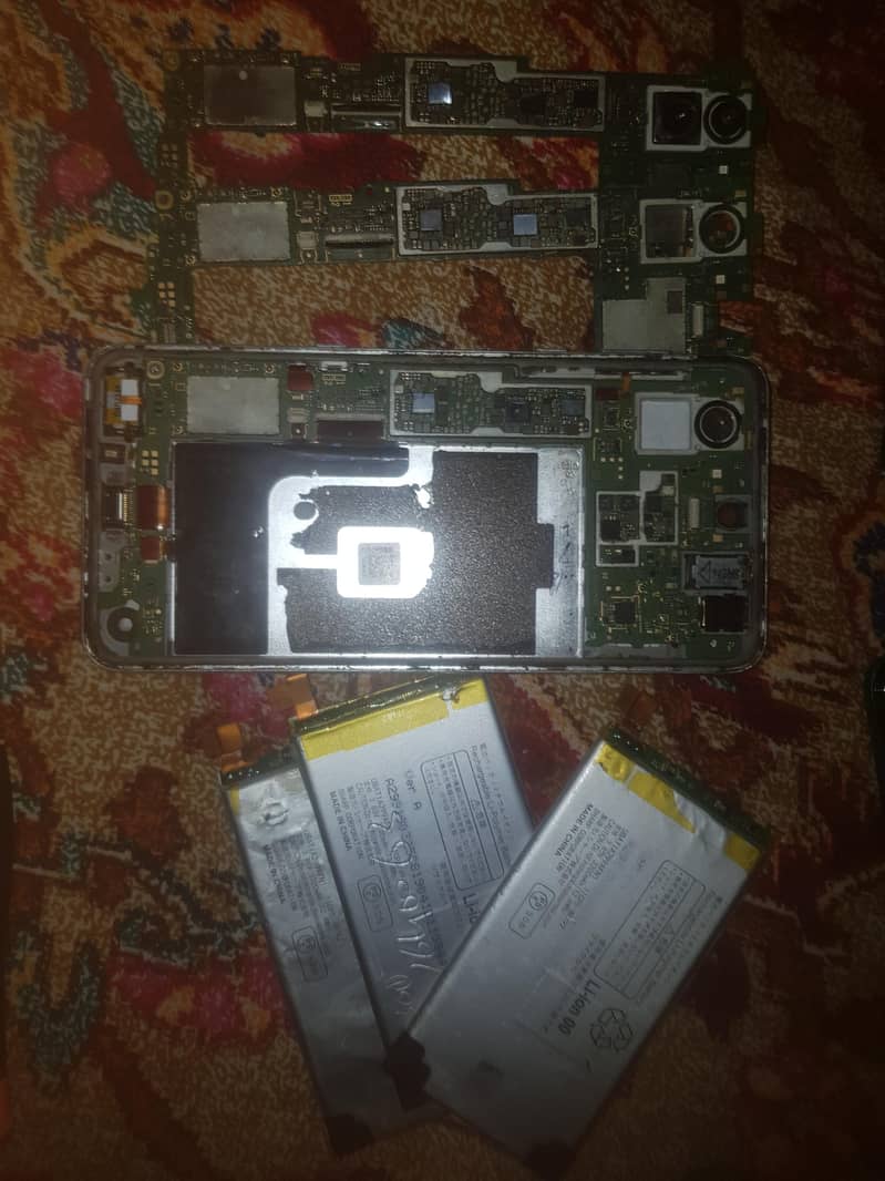 Sharp Aquos R3 2