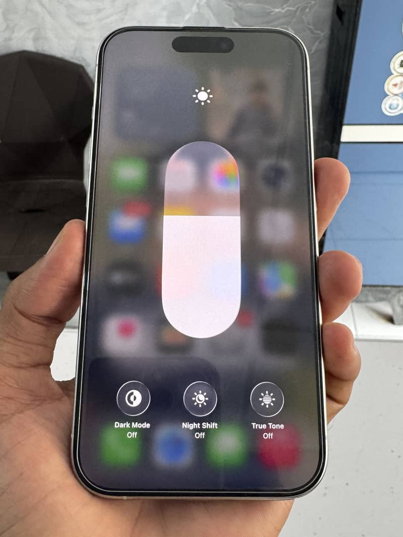 IPHONE 15PRO  6