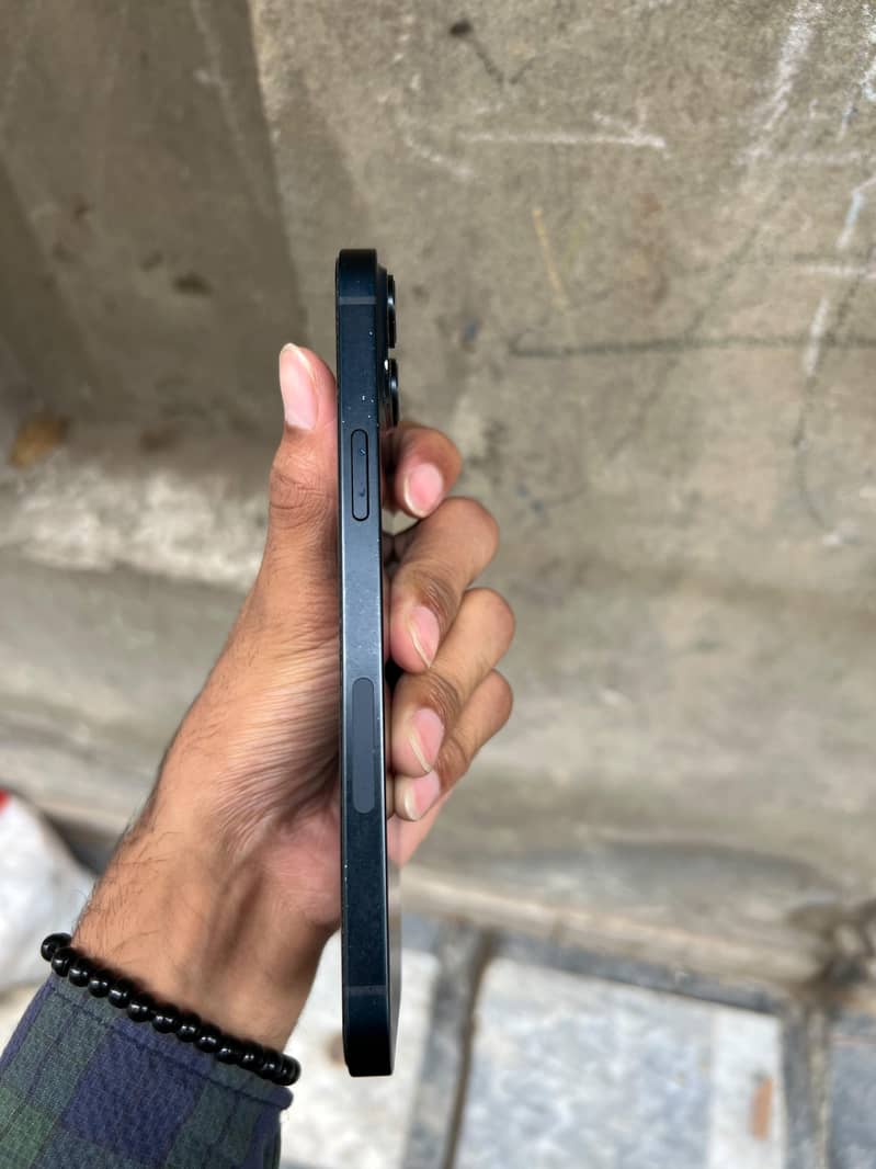 Apple iPhone 14 plus 2