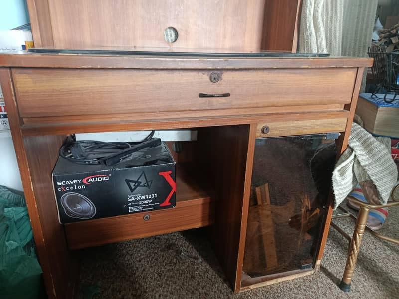 computer table 2