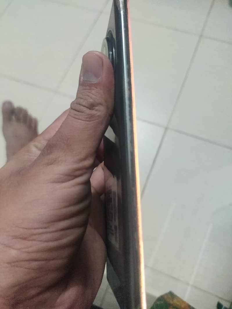 Infinix Zero 40 6