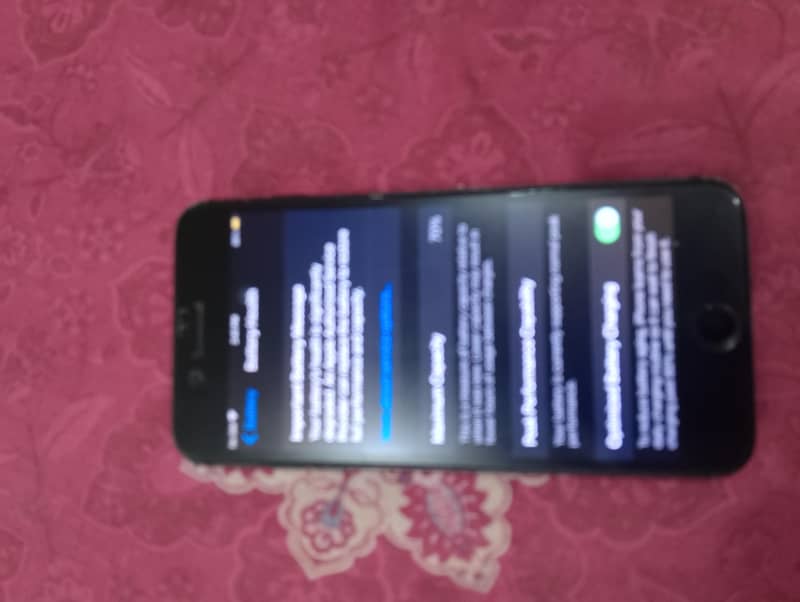 Apple iPhone 7 Plus 3