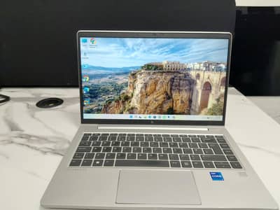 HP EliteBook 640 14 inch G9 Notebook