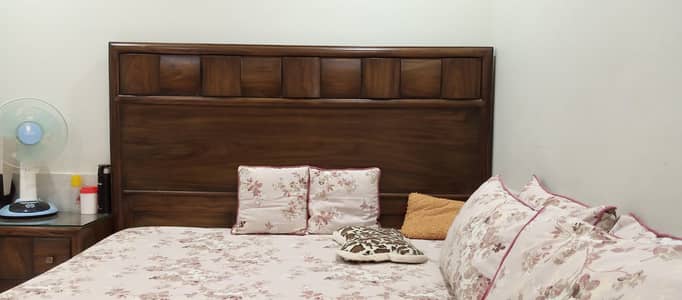 Bedroom set