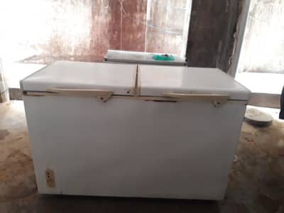 assalamualikum Iam selling my waves 2 door freezer