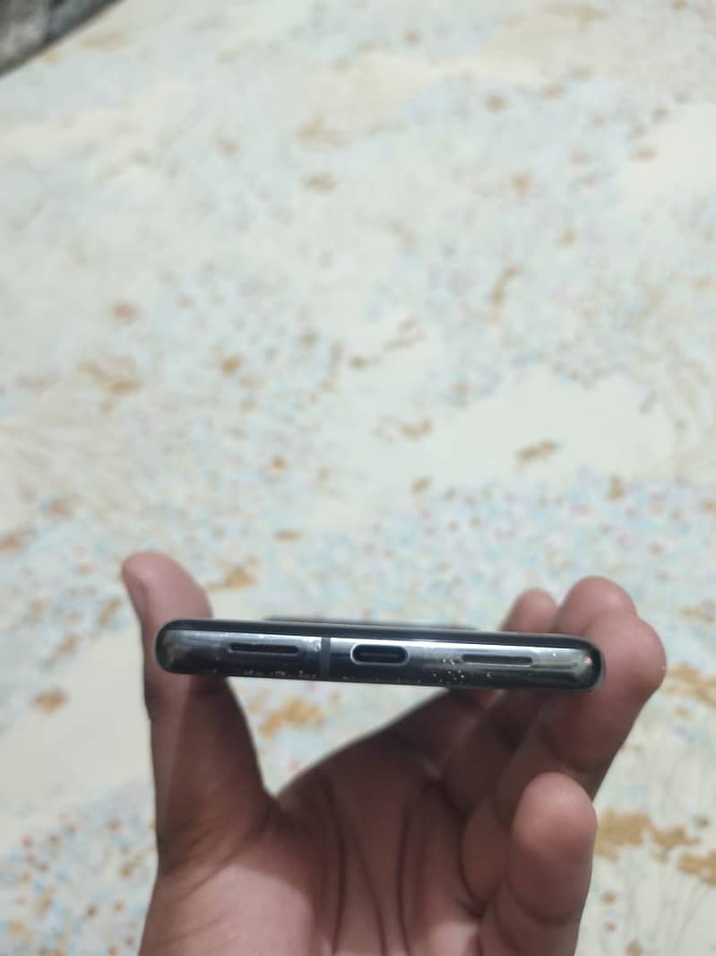 Google Pixel 7 Pro 2