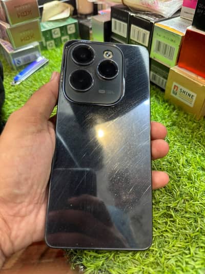 Infinix Hot 40 Pro