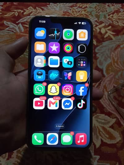 iPhone 13 pro max factory unlocked