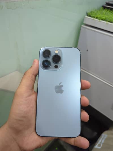 Apple iPhone 13 Pro