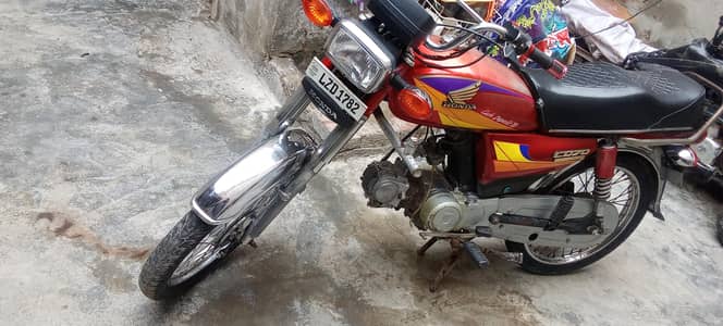 TOTAL GENUINE HONDA CD 70 MODEL 2OO4 ARJENT SEAL