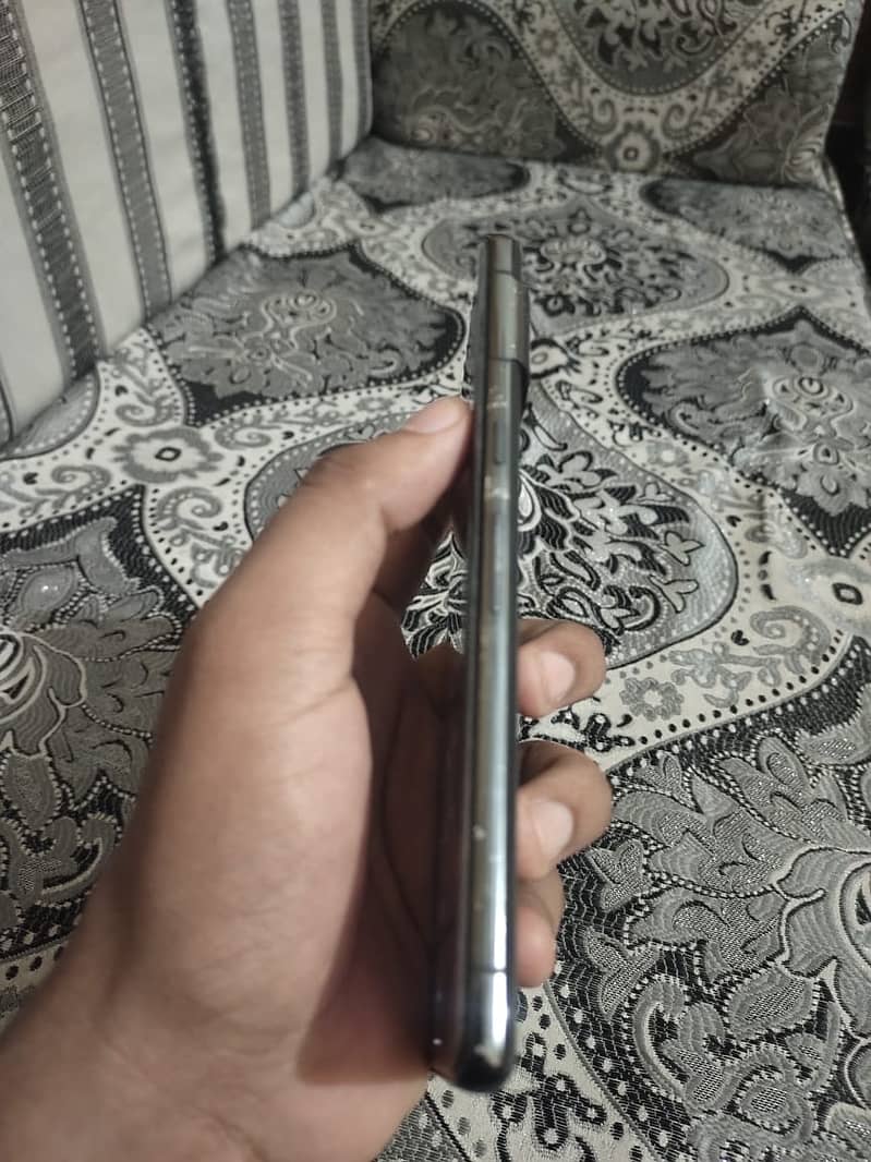 Google Pixel 7 Pro 4