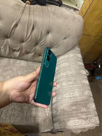 Vivo Y200