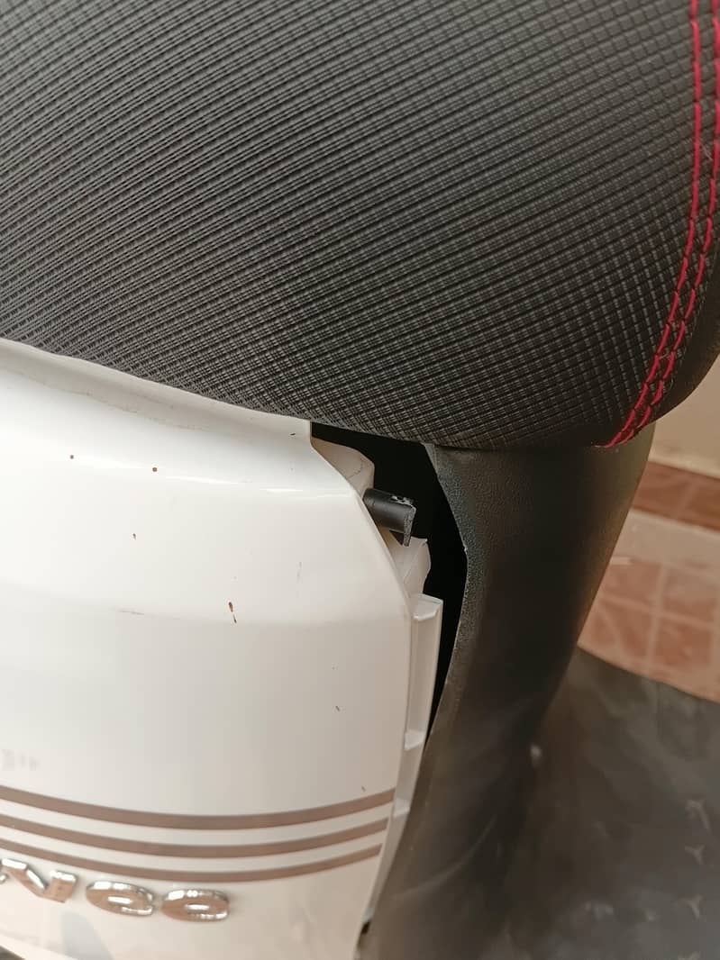 Evee Mito Plus 4
