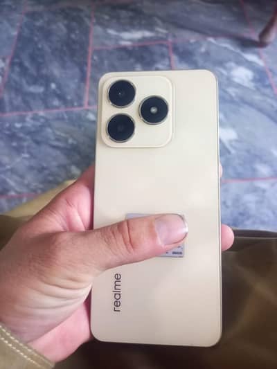 Realme C61