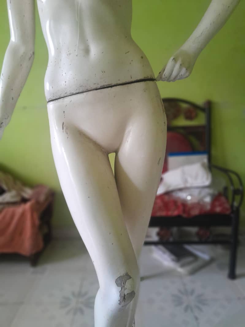 dummy 3