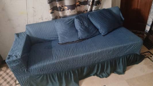 7 seatees sofa