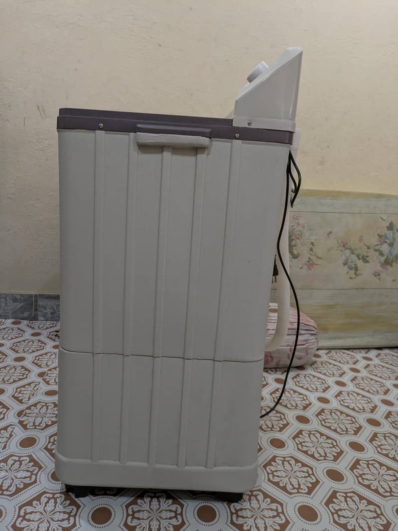WASHING MACHINE 2
