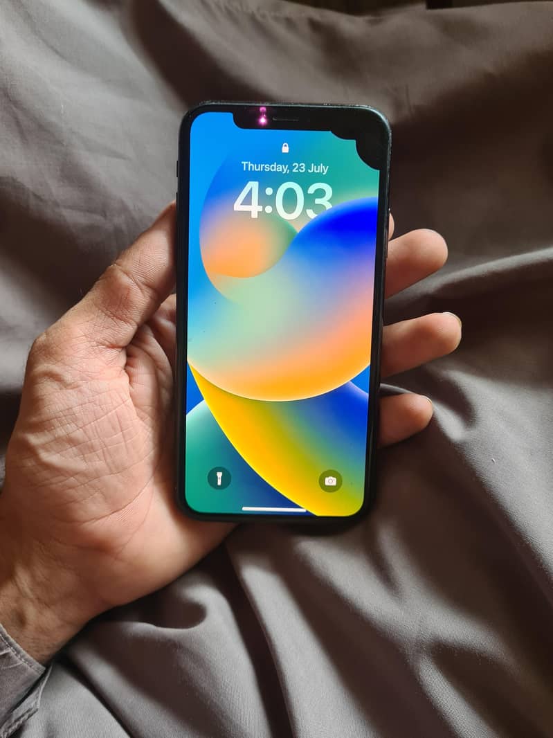 Apple iPhone X 0