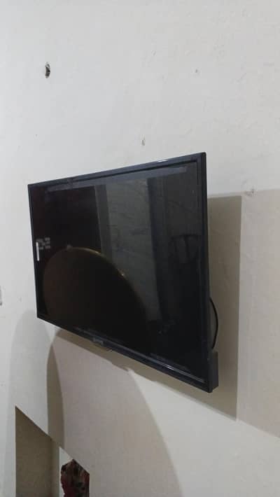 LCD Samsung bilkul okay brand new for sale