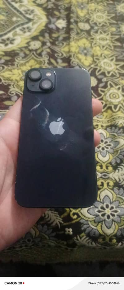 Apple iPhone 13