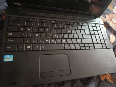 Toshiba Core i3 Laptop | 8GB RAM | Good Condition