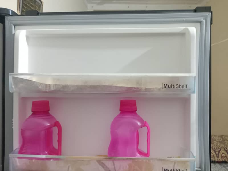 FRIDGERATOR 3