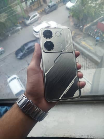 Itel P65 | 50MP Camera, with Power Case, Original FastCharger and Box