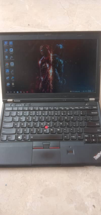 Lenovo Thinkpad X230