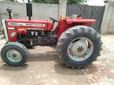 Massey Ferguson 260