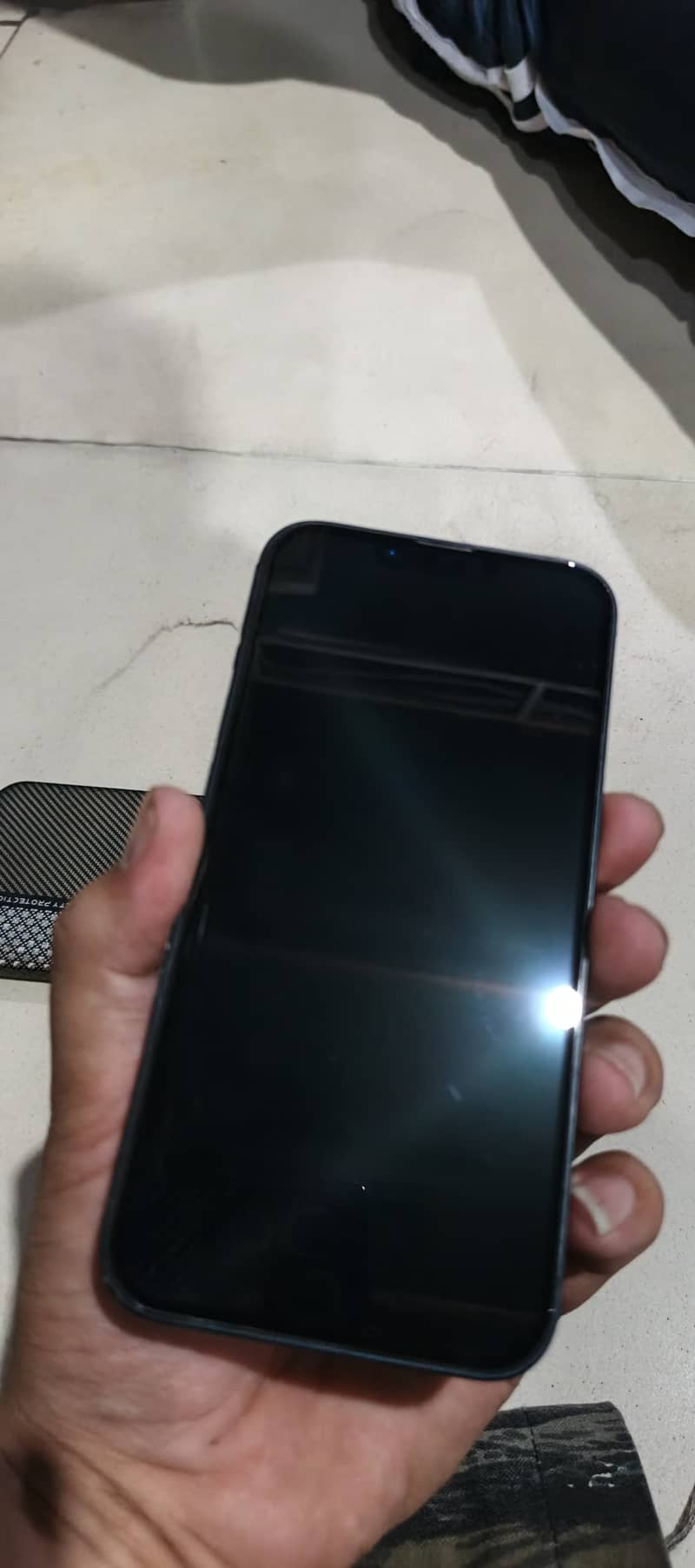 Apple iPhone 13 2