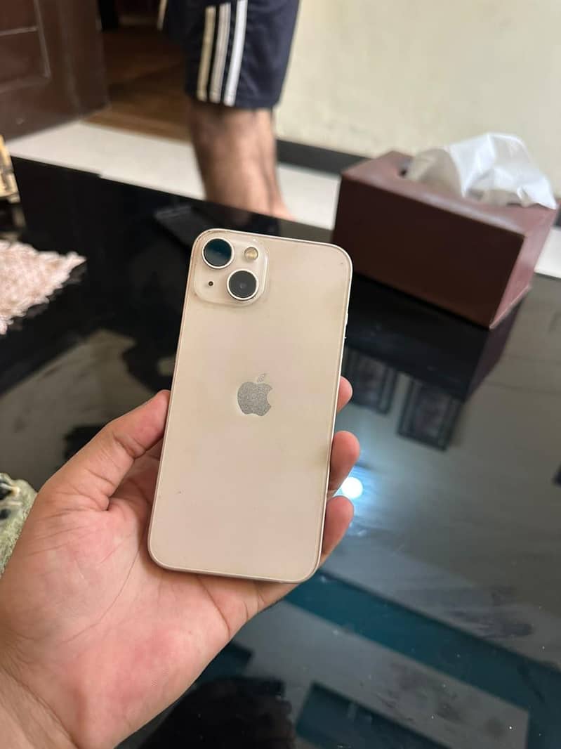 Apple iPhone 13 0