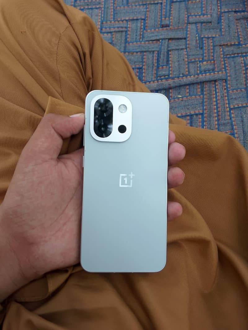 One Plus 13T 0