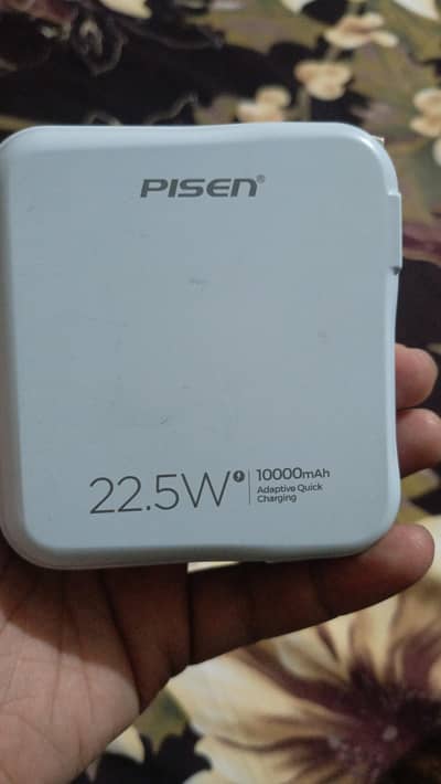Pisen power bank + charger