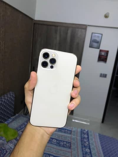iPhone 12 Pro jv