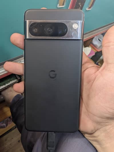 Google Pixel 8 Pro