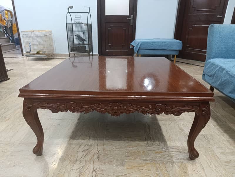 Table for lounge 0