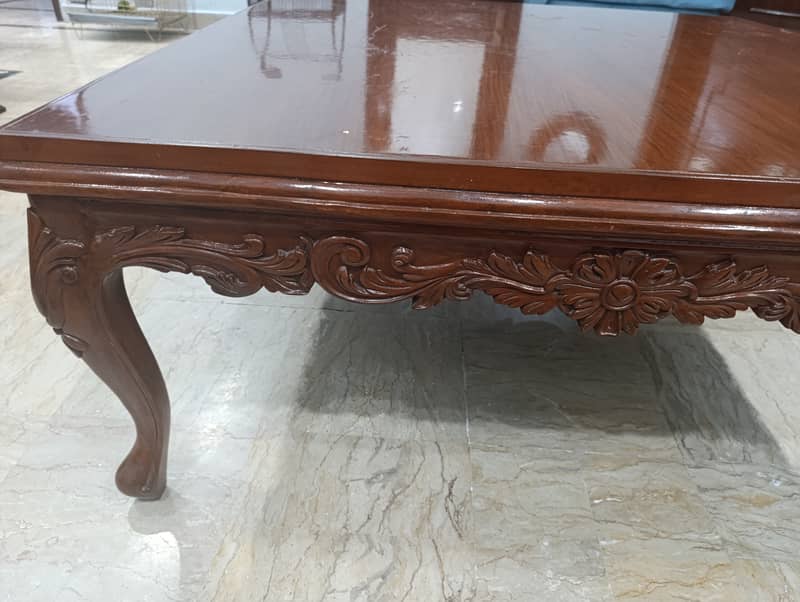 Table for lounge 3