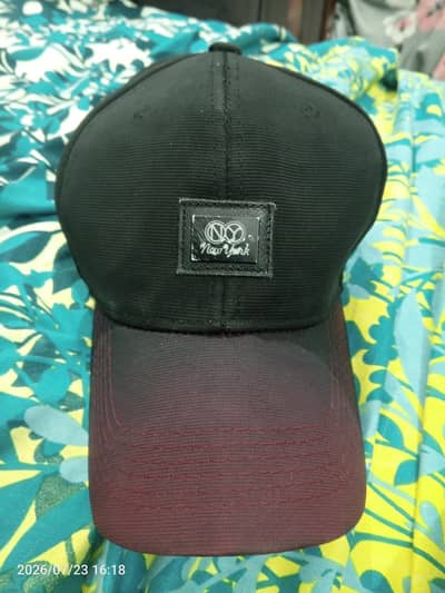 black NY sports cap_excellent condition