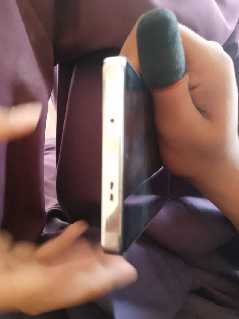 Infinix Note 40 3