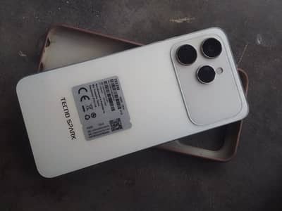 Tecno spark 40.