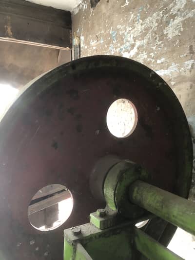 25 ton Chanel press centre strock