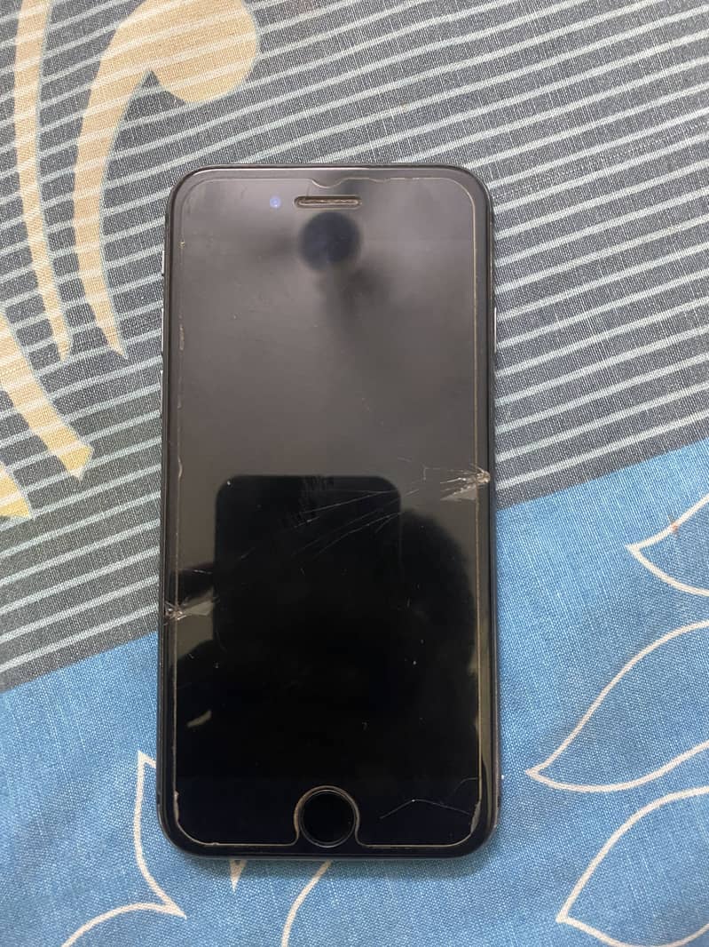 Apple iPhone 8 5