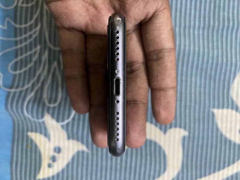 Apple iPhone 8 7