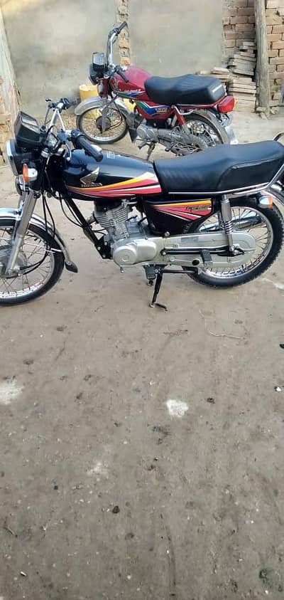 Honda 125 model
