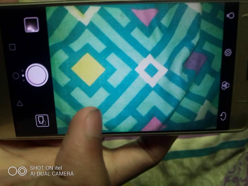 Honor 8 3