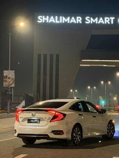 Honda Civic Oriel 2017