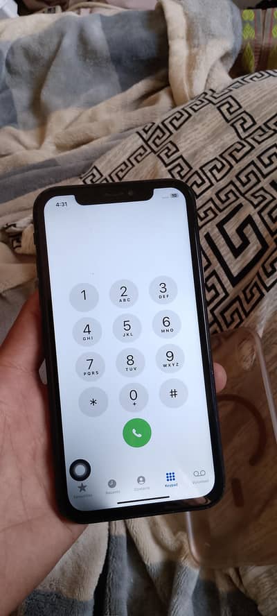 Apple iPhone XR